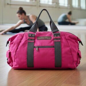 👜 Kenneth Cole Reaction Pink Duffel Bag | Nylon Weekender Gym Travel Bag